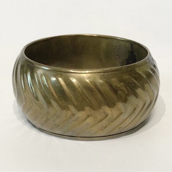Vintage Brass Ribbed Bracelet Boho India Oversized Wide Chunky Puffy Bollywood - Picture 6 of 10